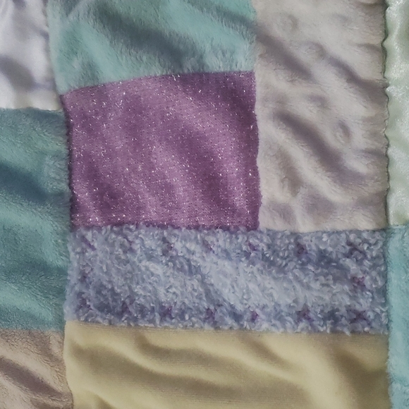 Nursery Rhymes patchwork mixed media baby duvet cover blanket - Picture 7 of 10